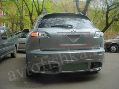 Infiniti FX S50 (03-08) Заглушка гнезда номерного знака